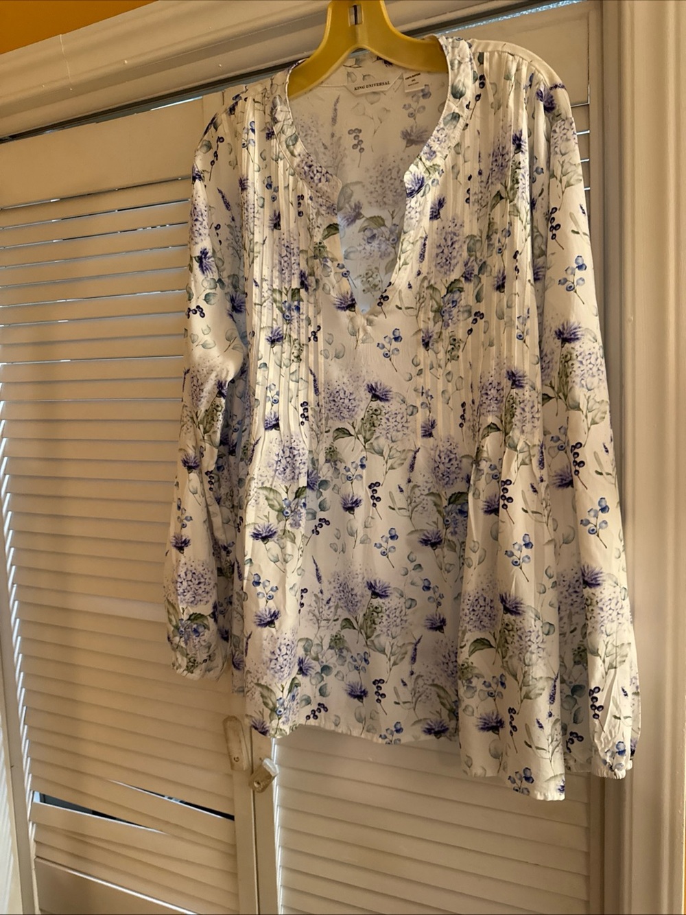 King Universal White Floral Pintuck Blouse with Lavender and Green Print